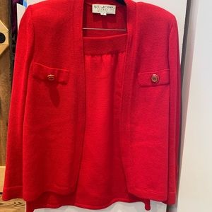 St. John knit 2 piece suit EUC